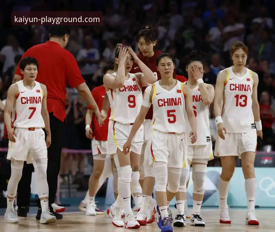 中国女篮战术变阵与关键球员表现深度解析：一场胜利背后的创新布局